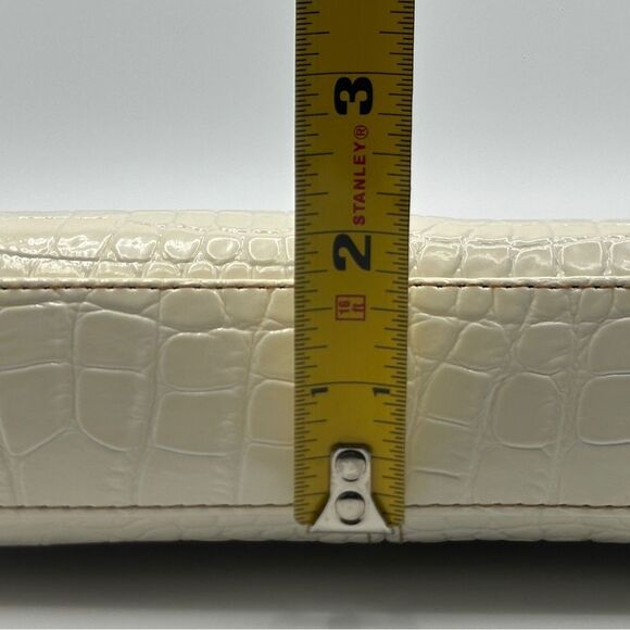 Liz Claiborne Faux Leather Crocodile Evening Bag Purse - Picture 15 of 16